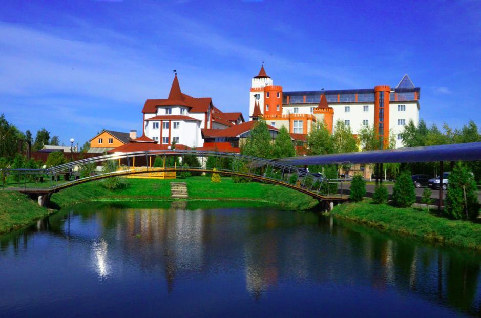 Vyshegrad Castle Hotel Vyshhorod Exterior photo